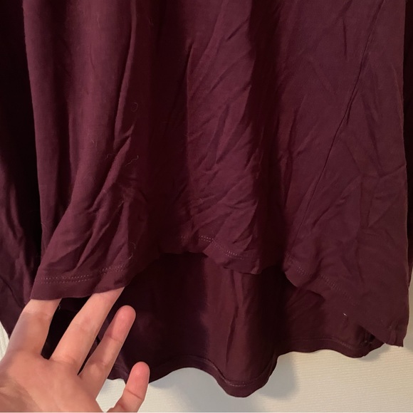 NWOT GAP Maroon Luxe Tee-Sz Med - Picture 2 of 4